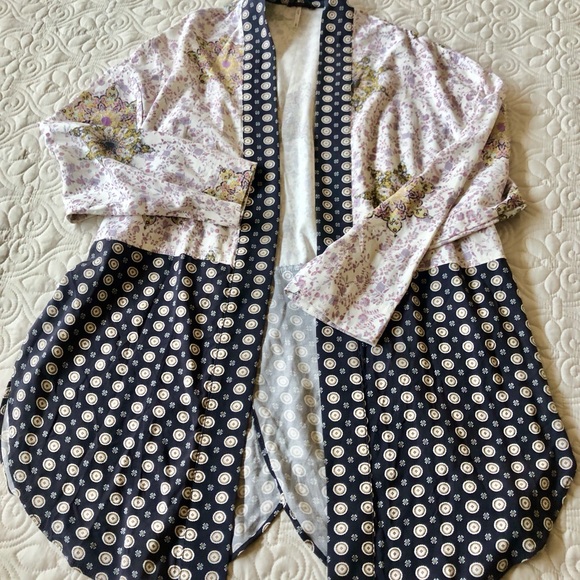 Free People Forget Me Knot Kimono - Picture 6 of 14